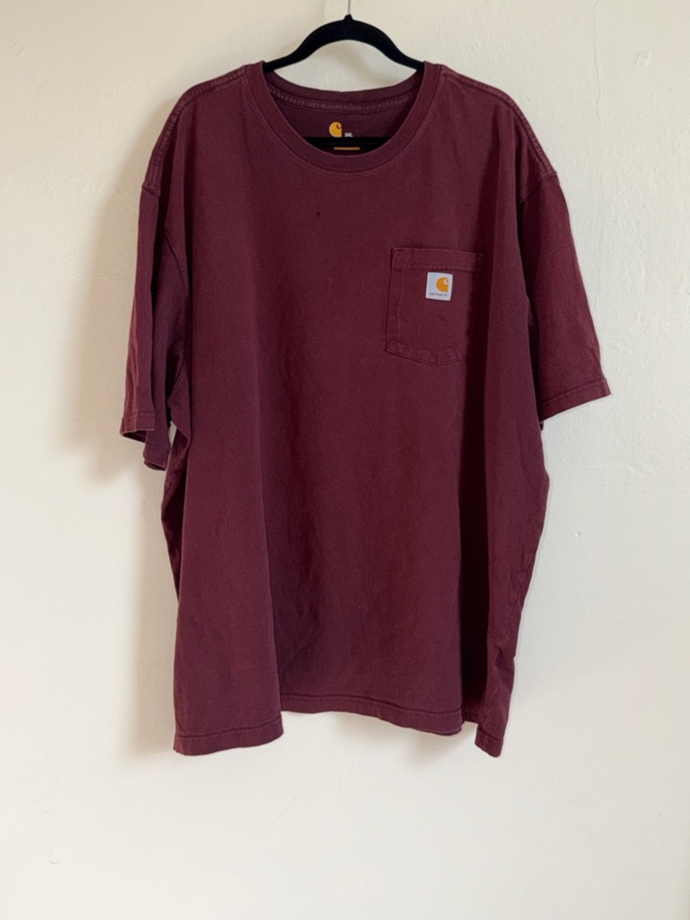 Carhartt Short-Sleeve Pocket Tee in Maroon